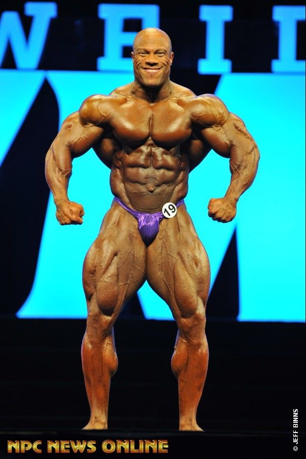 PHIL HEATH Men's Bodybuilding overall 1st 2016 IFBB Mr. Olympia
